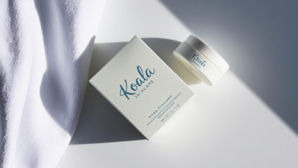 Leonardo_Phoenix_Capture_a_stunning_minimalist_closeup_photogr_1